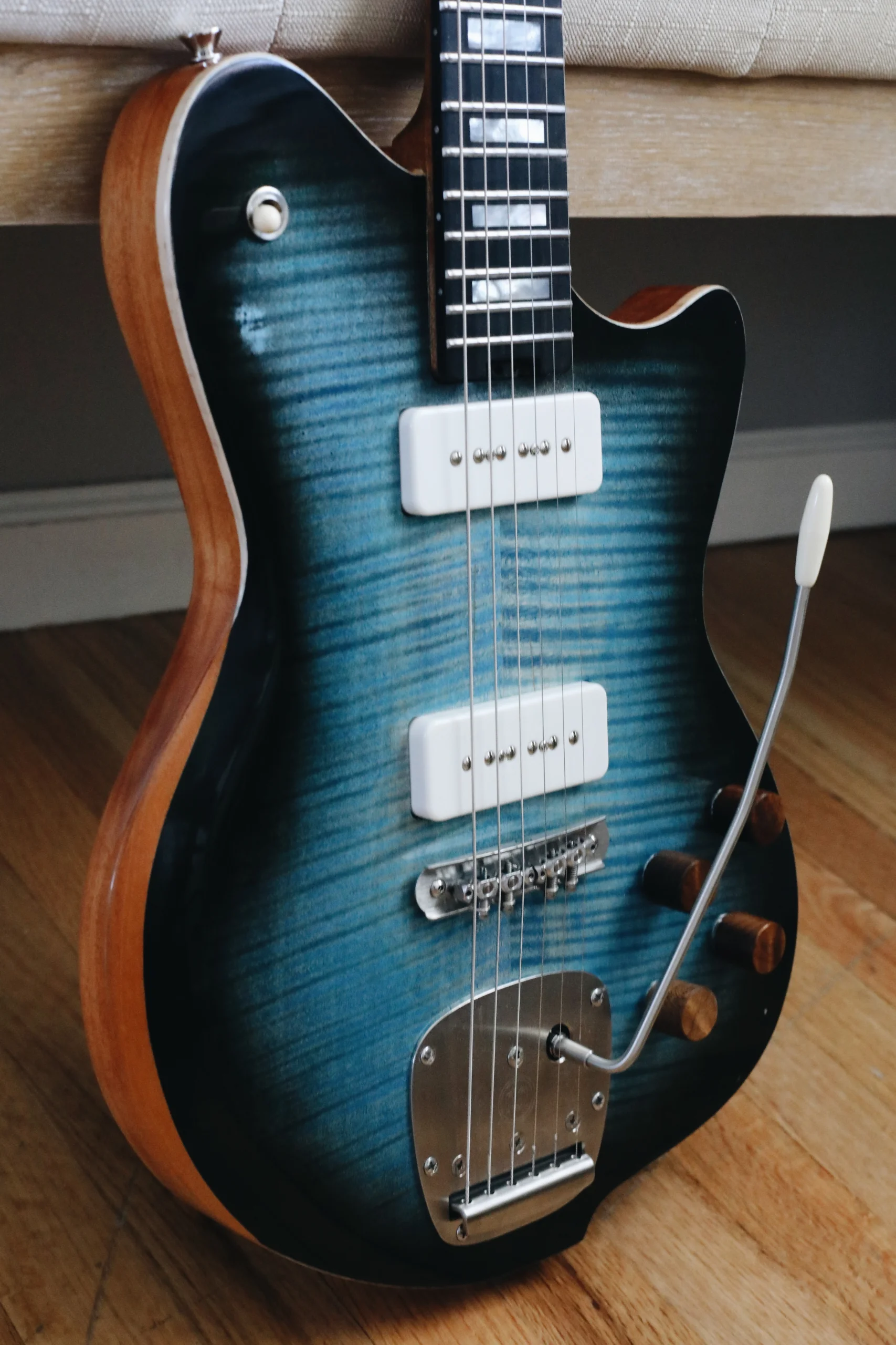 Procella Palos Signature | Blue Burst — detail