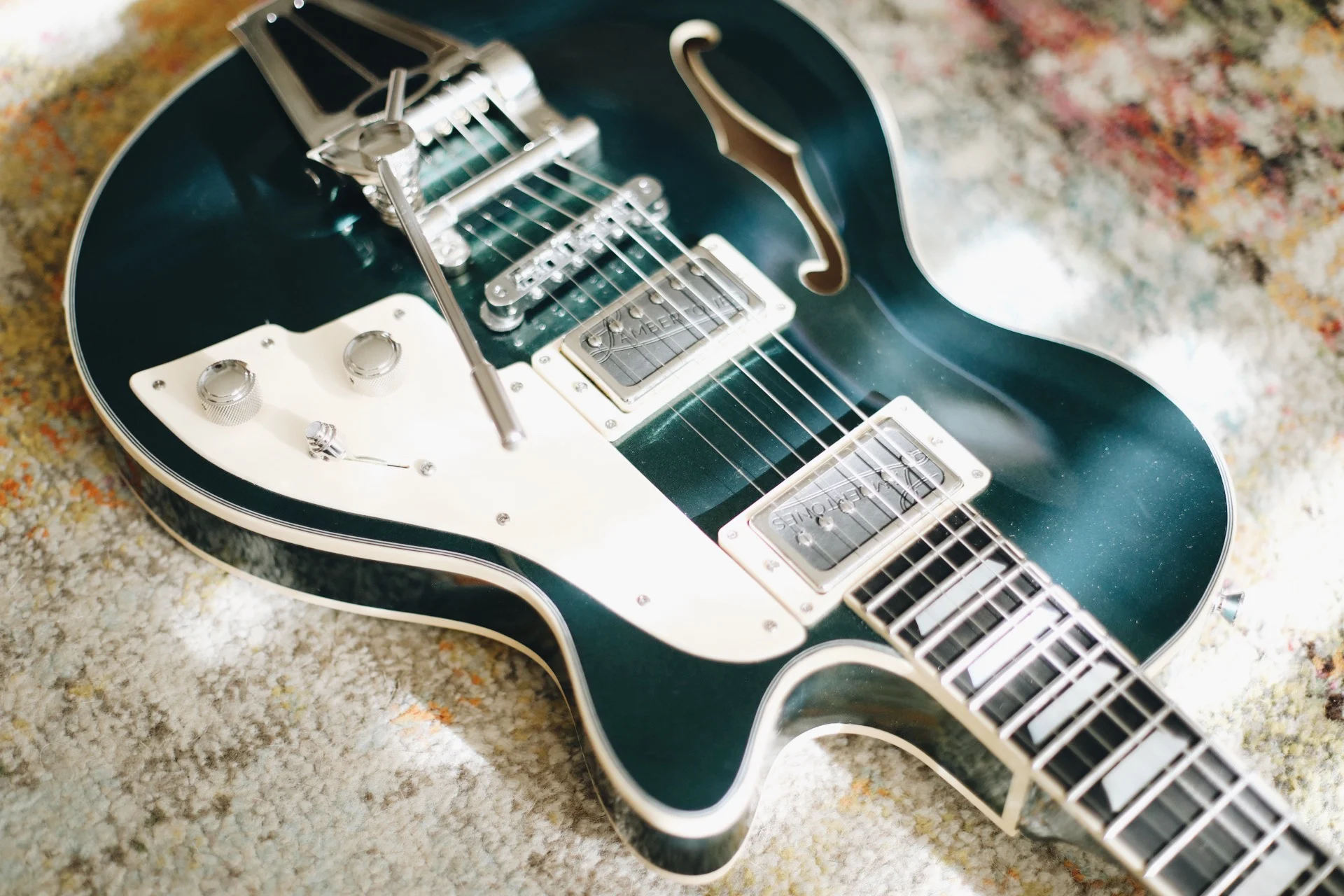 Esmeraude | BRG Metallic — detail