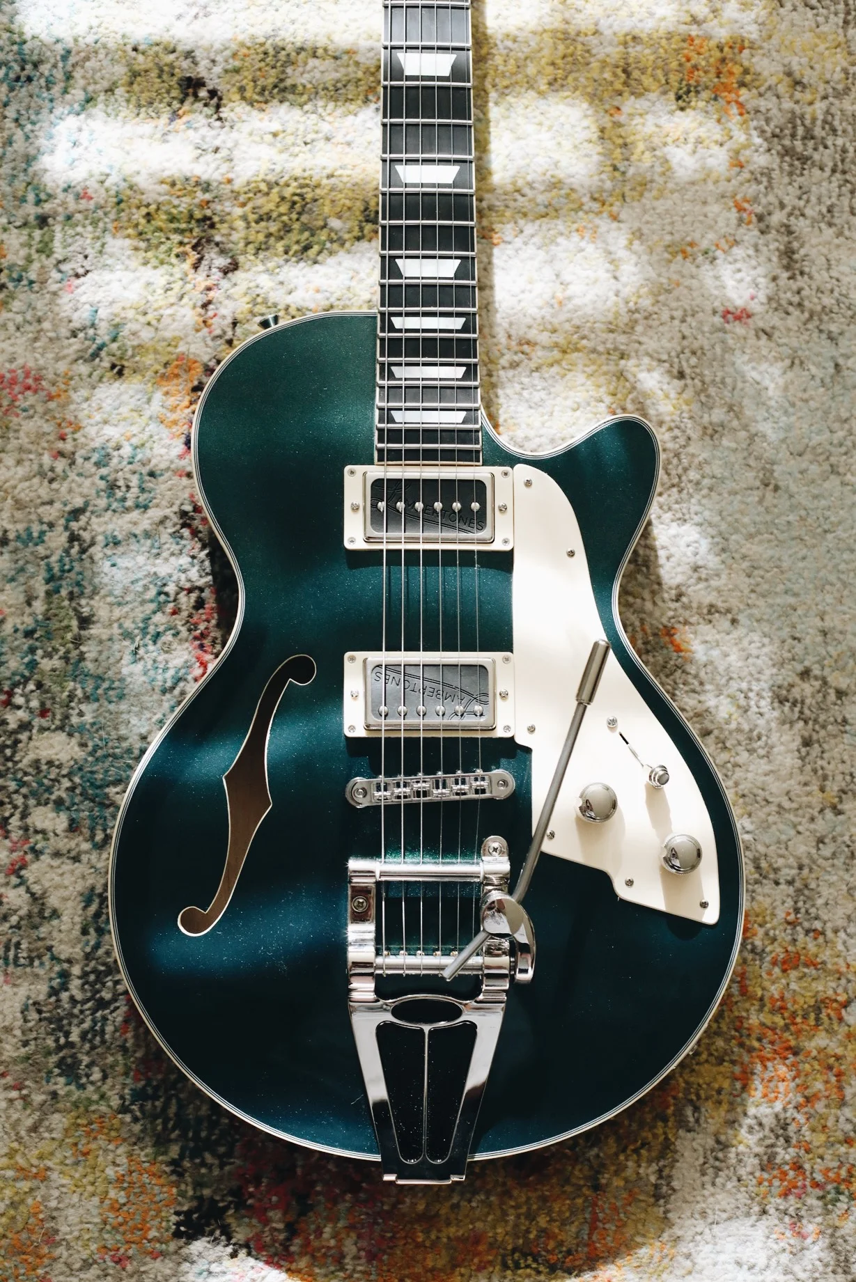 Esmeraude | BRG Metallic — detail